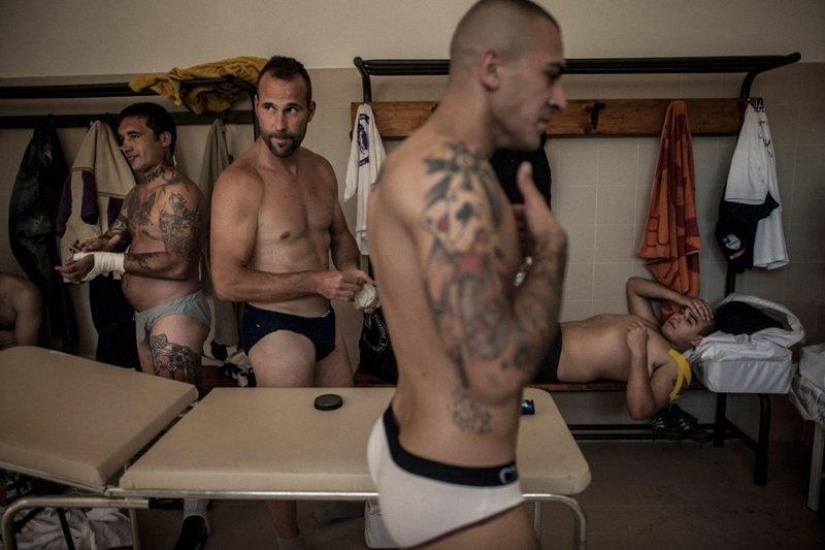 What the most bloodthirsty kind of football looks like - Calcio Florentino What the most bloodthirsty kind of football looks like - Calcio Florentino