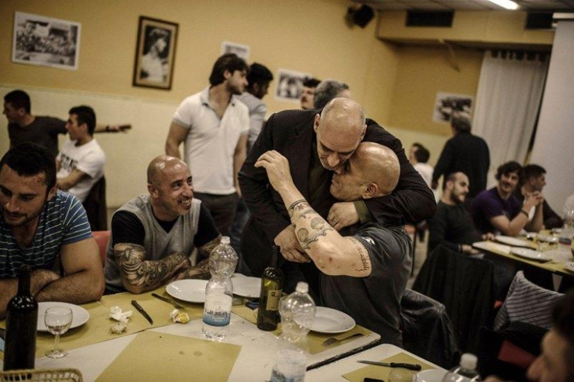 What the most bloodthirsty kind of football looks like - Calcio Florentino What the most bloodthirsty kind of football looks like - Calcio Florentino