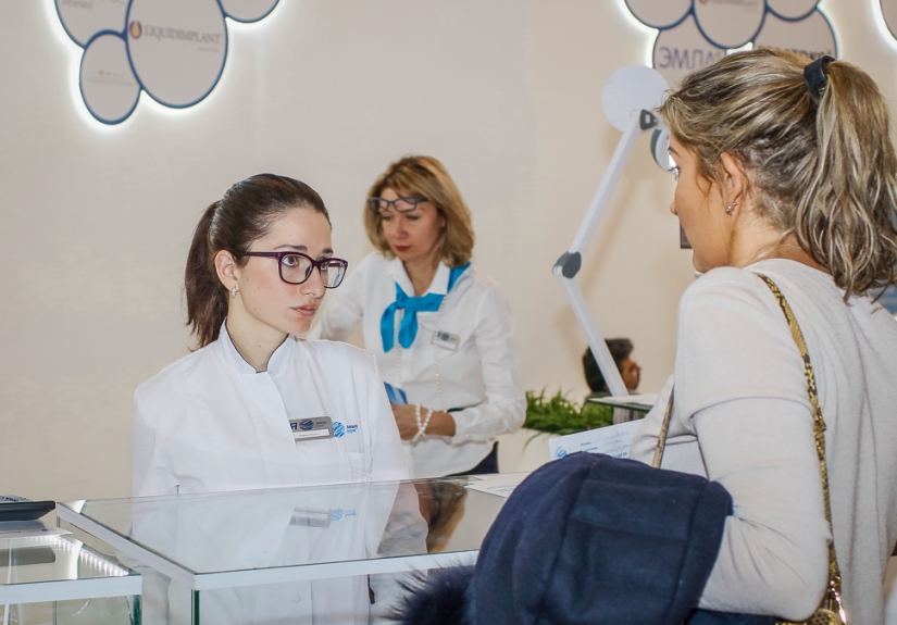 What to do at a professional cosmetics exhibition if you don't work in a beauty salon What to do at a professional cosmetics exhibition if you don't work in a beauty salon