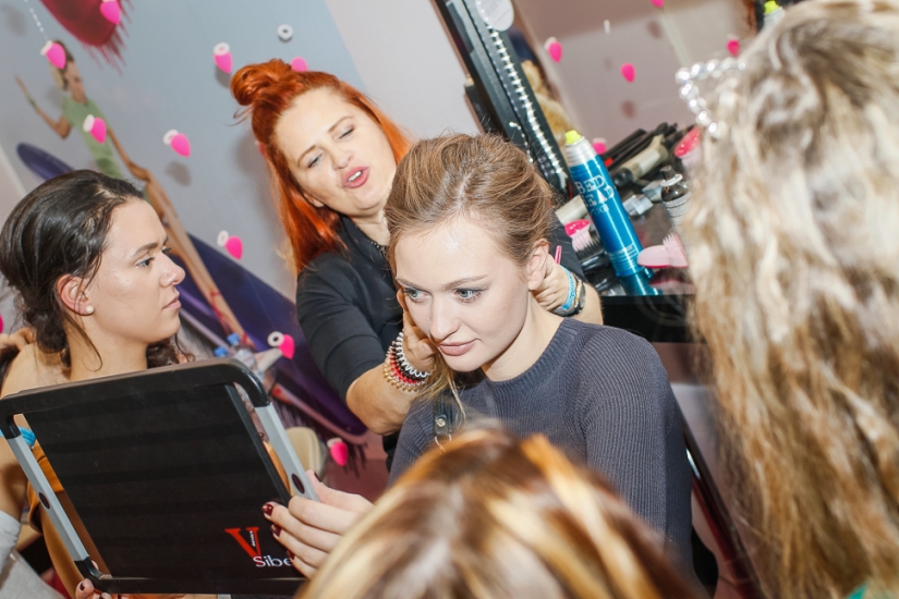 What to do at a professional cosmetics exhibition if you don't work in a beauty salon What to do at a professional cosmetics exhibition if you don't work in a beauty salon