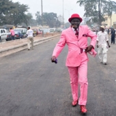 When the eternal crisis is on the side: luxury with a salary of 18 pence