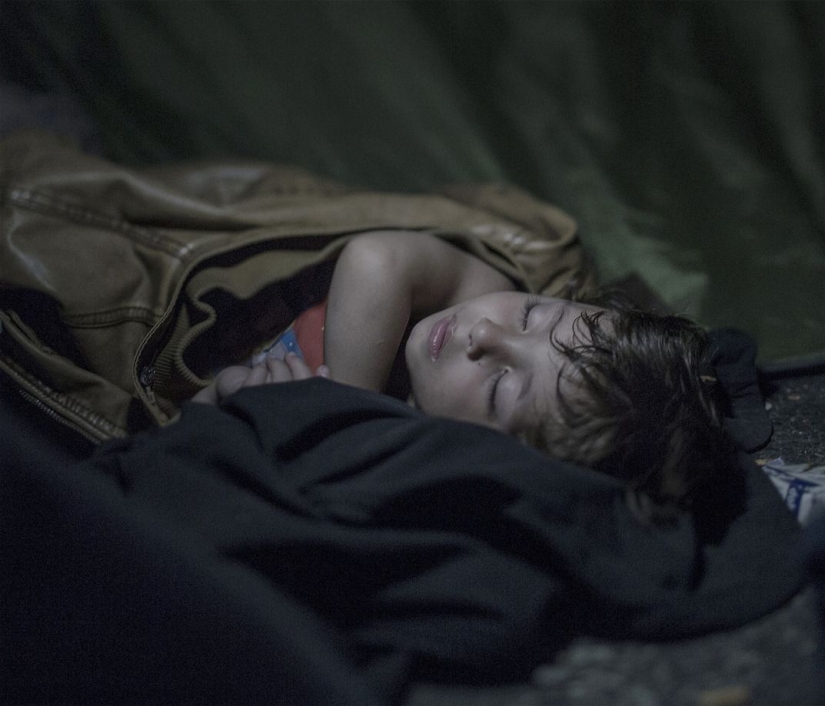 Where and how do refugee children sleep? Where and how do refugee children sleep?