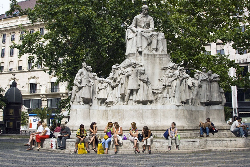 Where can you go if you only have 100 euros in your pocket Where can you go if you only have 100 euros in your pocket