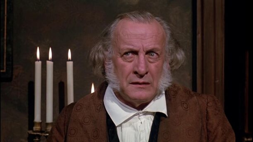 Which Iconic Christmas Movie Character Matches Your Zodiac Sign?