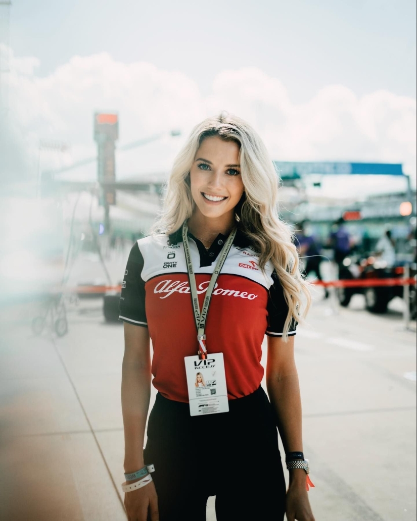 Why fans really called her the most beautiful racing driver: Lindsey Brewer Why fans really called her the most beautiful racing driver: Lindsey Brewer