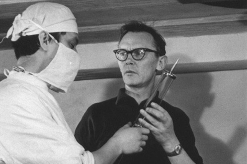 Why Gaidai deprived Vysotsky of the role of Ostap Bender and what introduction was cut from the "Caucasian Captive" Why Gaidai deprived Vysotsky of the role of Ostap Bender and what introduction was cut from the "Caucasian Captive"