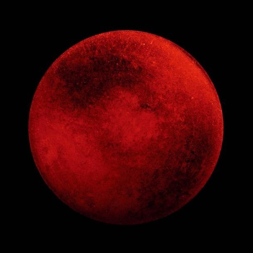 Why is the bottom of the pan worse than the planet?