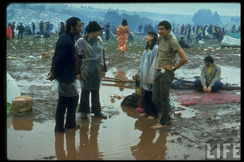 "Woodstock" en 1969 en imágenes de la revista LIFE "Woodstock" en 1969 en imágenes de la revista LIFE