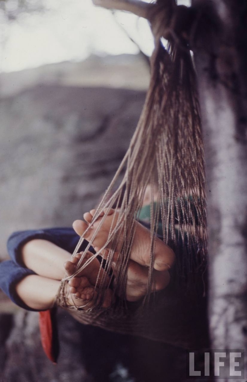 "Woodstock" in 1969 in pictures of LIFE magazine "Woodstock" in 1969 in pictures of LIFE magazine