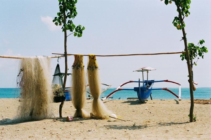 World boats: from gondola to junk World boats: from gondola to junk