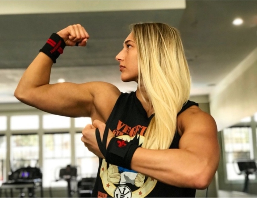 Wrestler Rhea Ripley and her two sides - a beast in the ring and a cutie in real life Wrestler Rhea Ripley and her two sides - a beast in the ring and a cutie in real life
