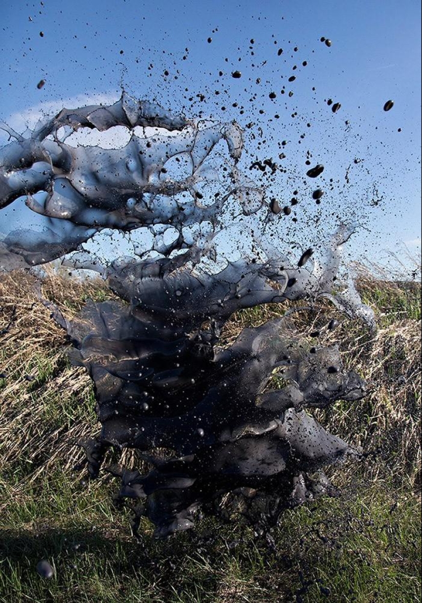 You'll Never See It Live: Flying Paint Sculptures