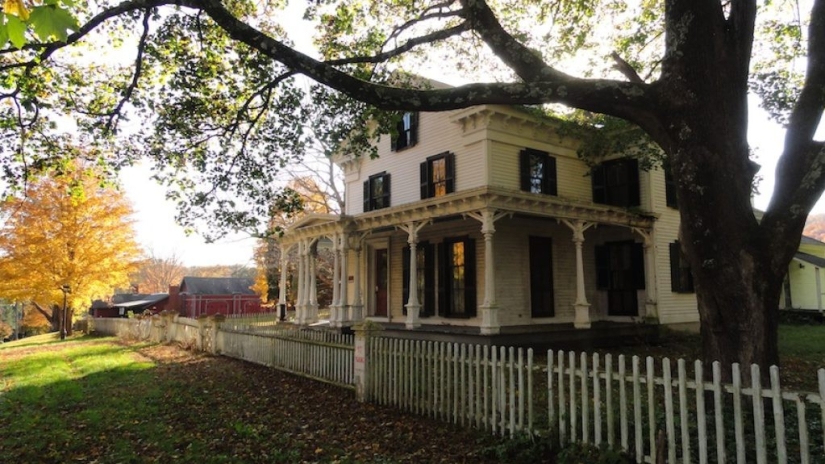 Your own city for $800,000 Your own city for $800,000