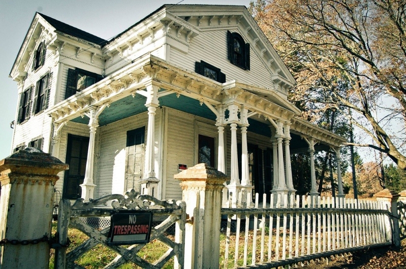 Your own city for $800,000 Your own city for $800,000