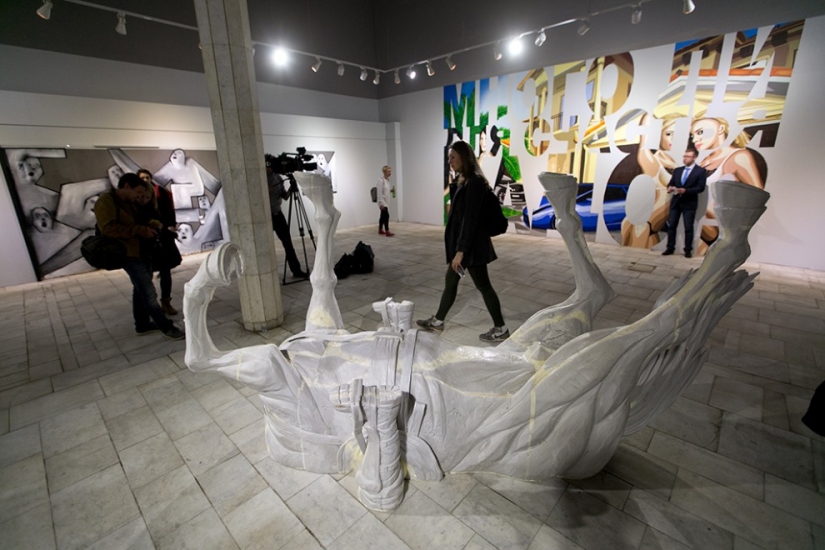 You're free: street artists against imposing products and services on people You're free: street artists against imposing products and services on people