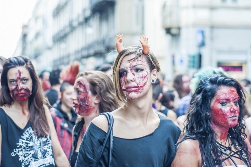 Zombie mob 2014 en Turín