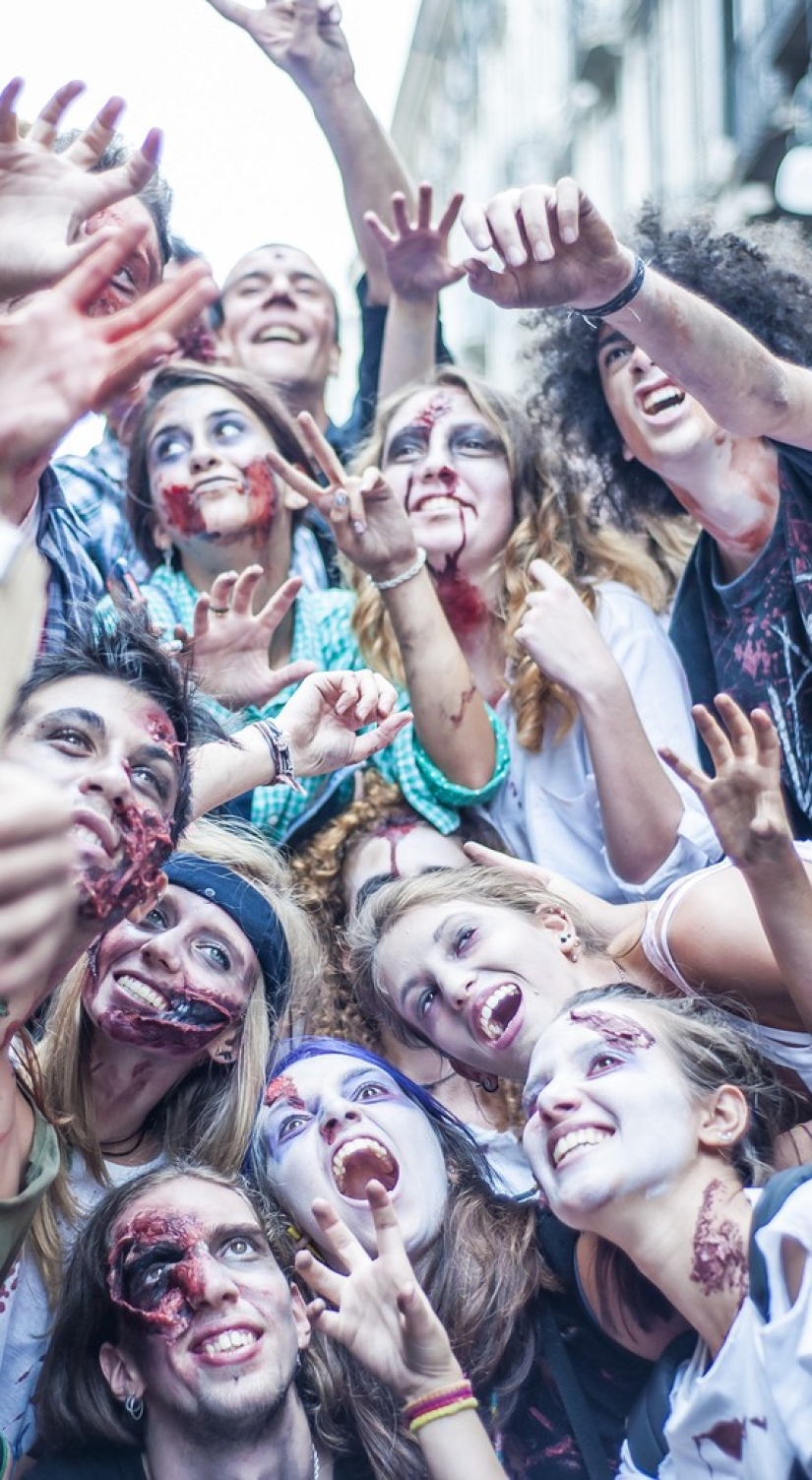 Zombie mob 2014 in Turin