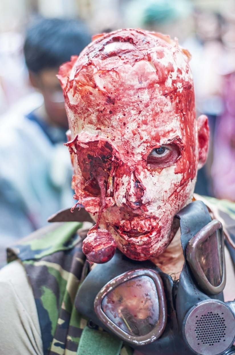 Zombie mob 2014 in Turin