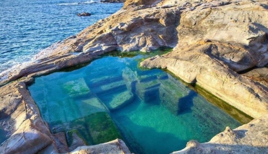 10 Amazing And Unique Places That Should Be On Everyone’s Bucket List