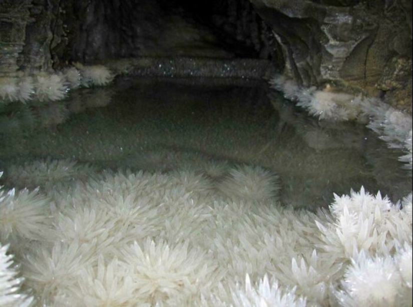 10 Amazing And Unique Places That Should Be On Everyone’s Bucket List