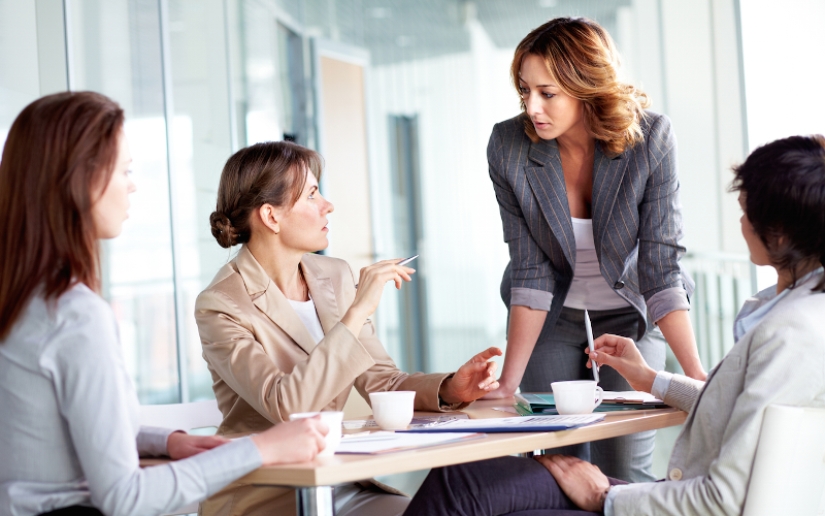 10 características del trabajo de oficina que hacen que las personas sean independientes 10 características del trabajo de oficina que hacen que las personas sean independientes