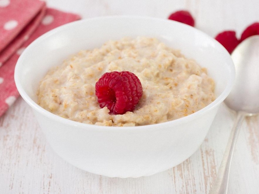 10 compelling reasons to eat oatmeal