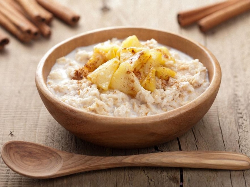 10 compelling reasons to eat oatmeal
