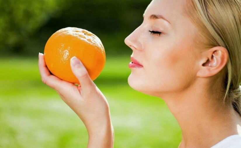 10 facts about the most useful smells