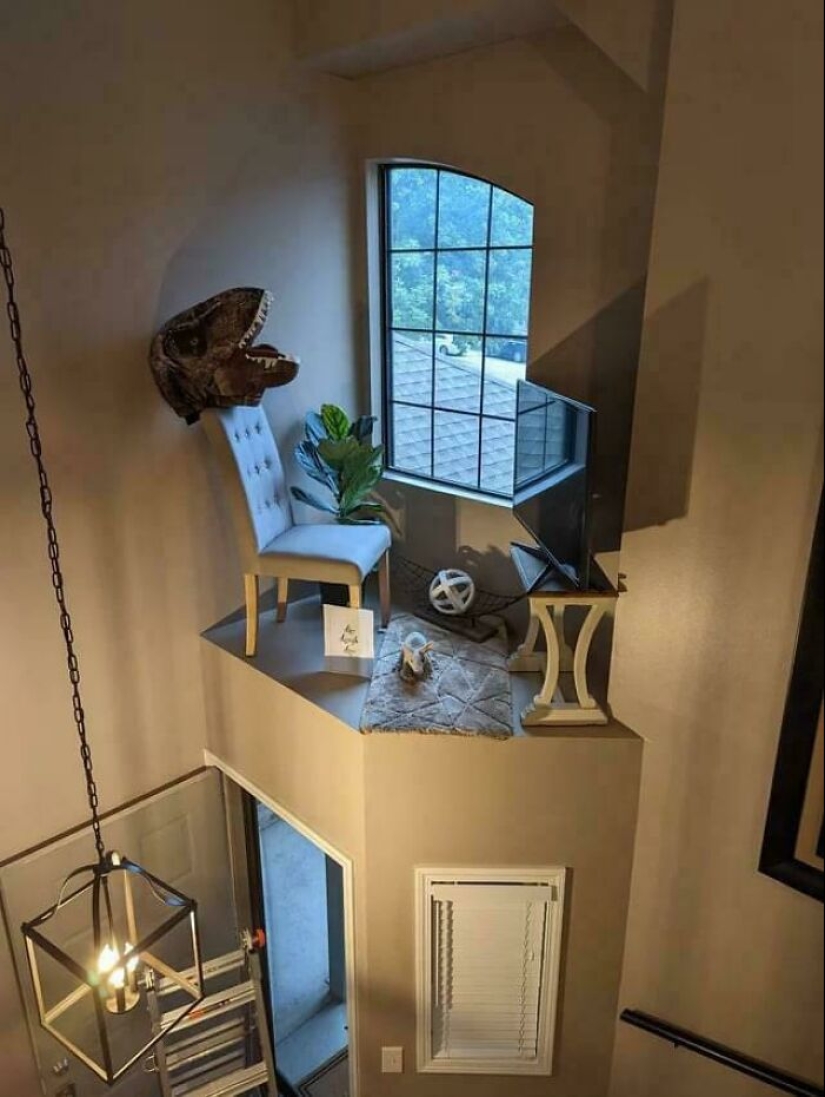 10 Hilarious Posts Of Ridiculous Home Decor And DIY With Funny Sarcastic Commentary