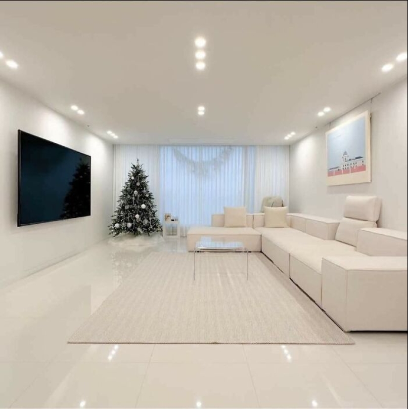 10 Hilarious Posts Of Ridiculous Home Decor And DIY With Funny Sarcastic Commentary