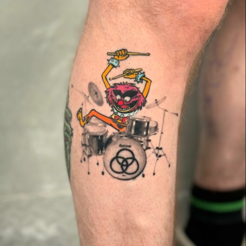 10 impresionantes tatuajes que fusionan dos estilos artísticos a la perfección, según Mat Rule