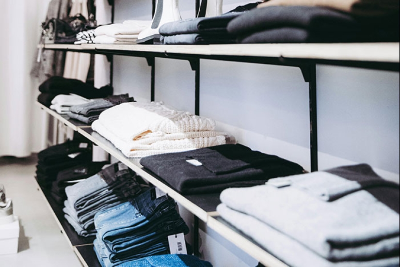 10 Modern-Day Signs Of Wealth That Will Most Likely Become Obsolete