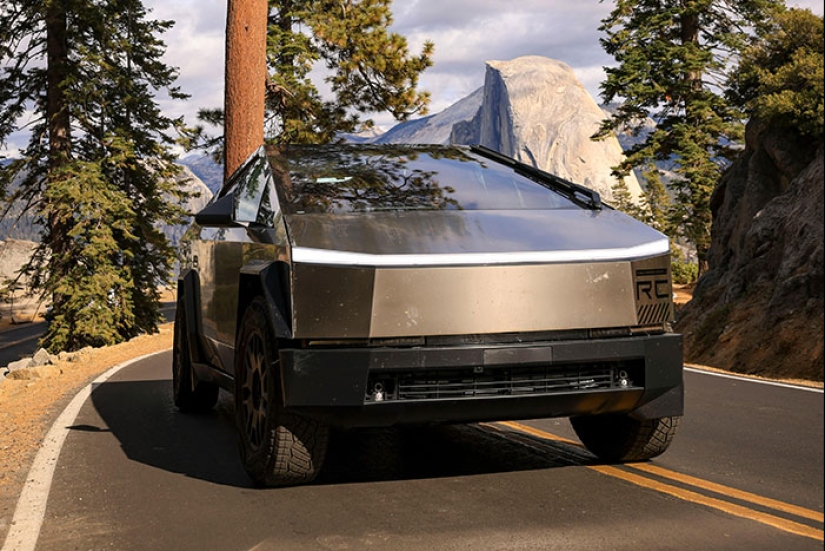 10 Modern-Day Signs Of Wealth That Will Most Likely Become Obsolete