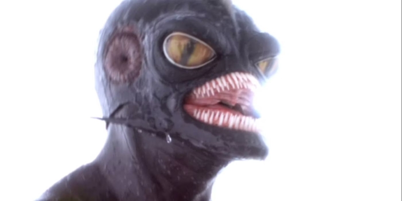 10 Monster Reveals That Completely Ruined Horror Movies