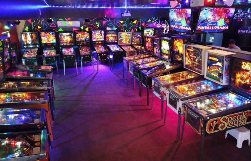 10 People Share Their Extraordinary Collections Of Items Many Would Not Think Of Collecting 10 People Share Their Extraordinary Collections Of Items Many Would Not Think Of Collecting