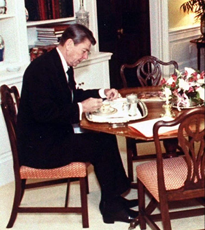 10 platos con nombres de personas