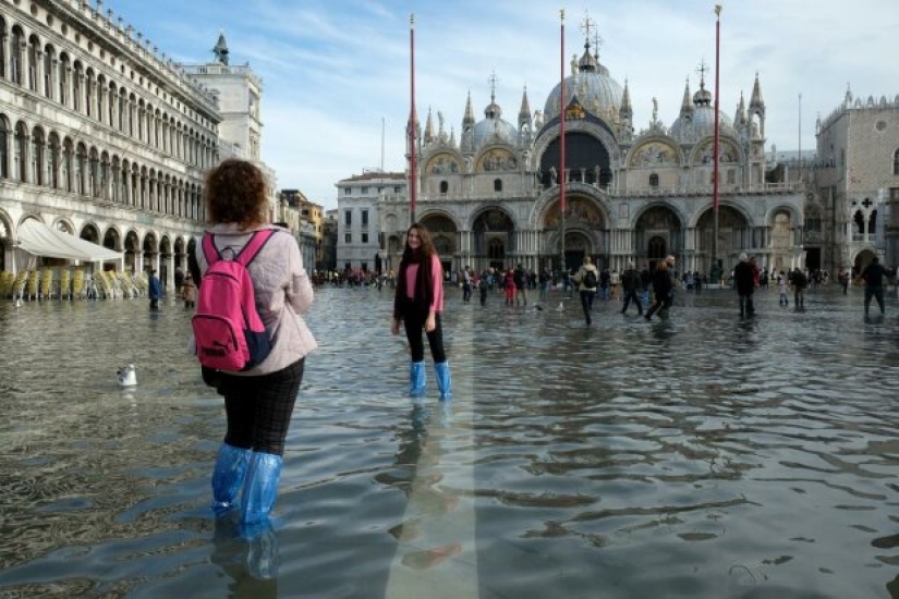 10 Shocking Facts about Venice that You Probably Didn't Know