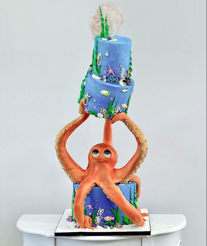 10 Times People Came Up With The Most Ingenious Ways To Decorate A Cake