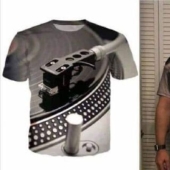 10 Times People Spotted Hilariously Questionable T-Shirt Designs And Had To Share Them