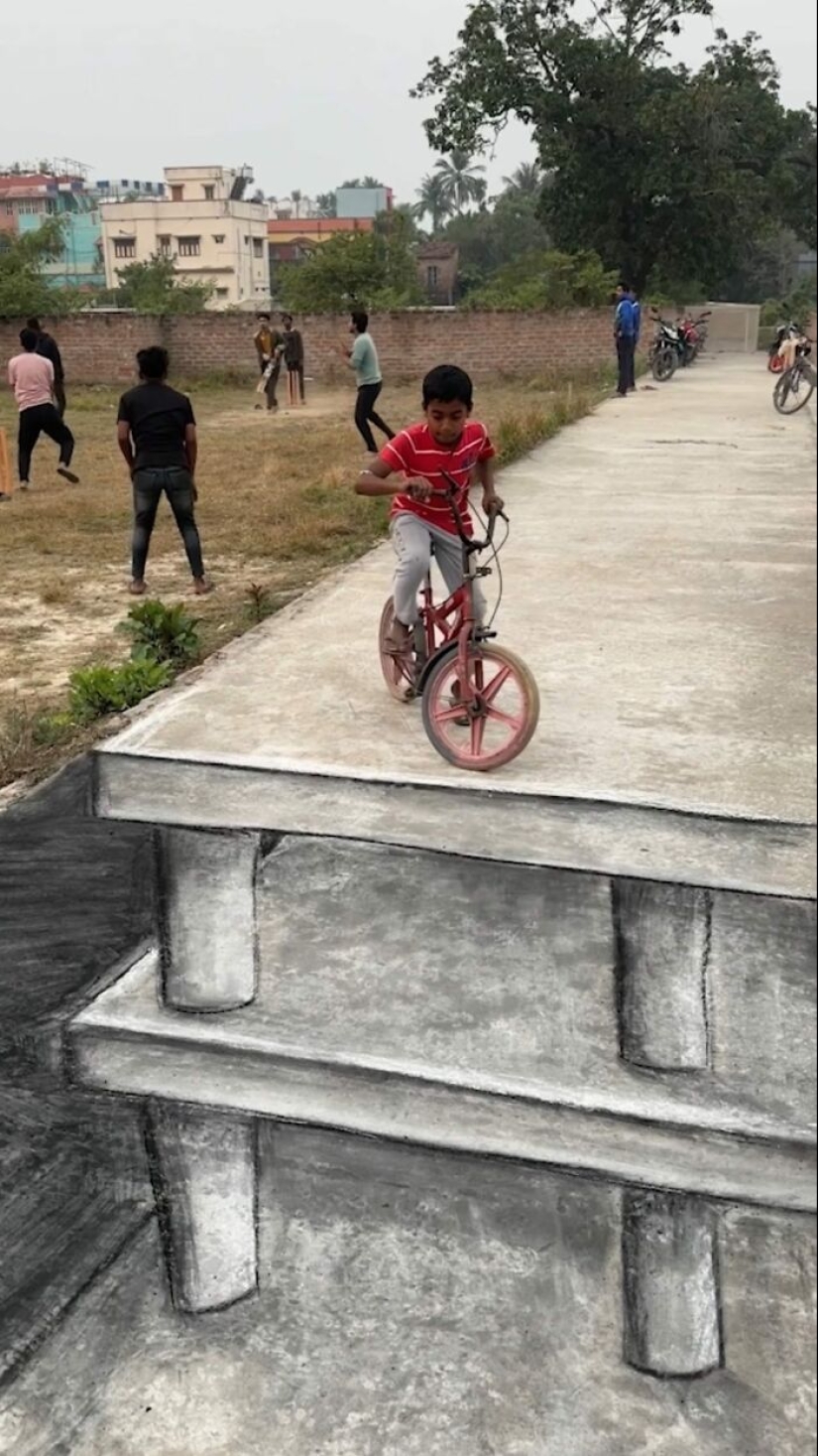 11 Chalk Drawings Made By This Art Teacher Entertain The Whole Neighborhood