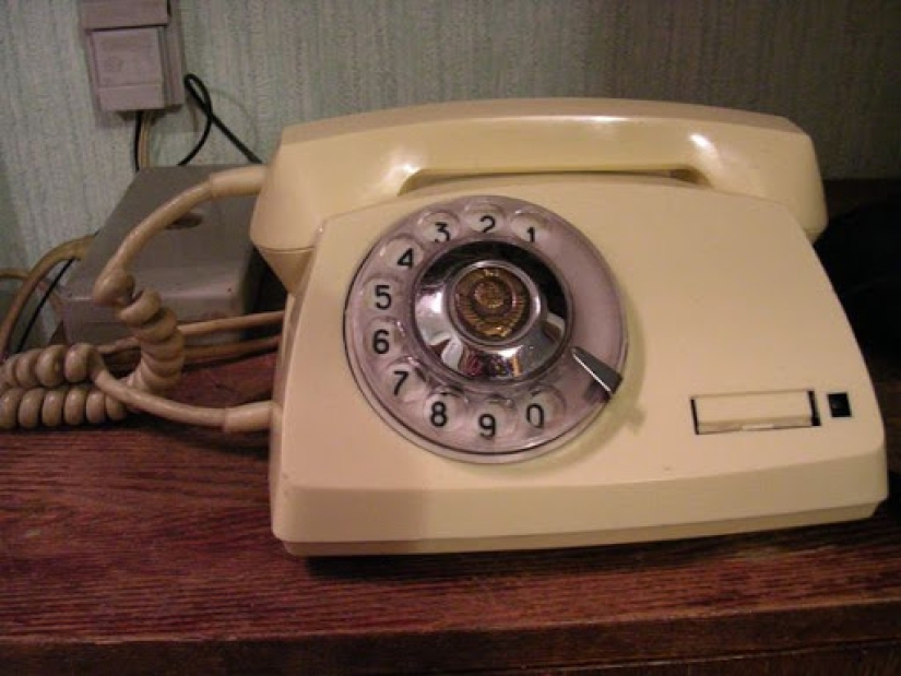 12 Things That Were Once Considered Prestigious, But Now Almost No One Needs 12 Things That Were Once Considered Prestigious, But Now Almost No One Needs