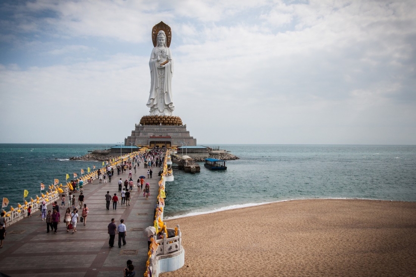 15 estatuas más altas y más grandes 15 estatuas más altas y más grandes