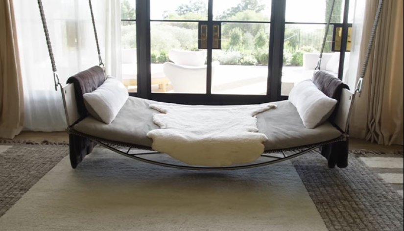 15 Expensive Things Celebrities Bought For Their Homes That Really Don’t Seem Worth The Money