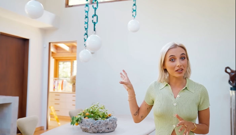 15 Expensive Things Celebrities Bought For Their Homes That Really Don’t Seem Worth The Money