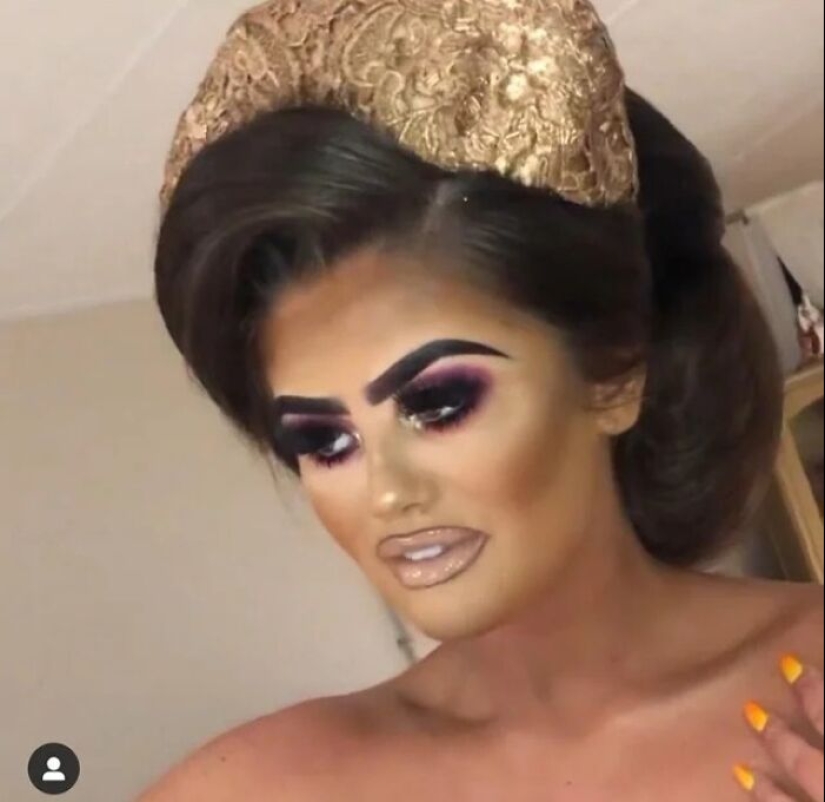 15 Times People Shared The Worst Beauty Salon Services They’ve Ever Received 15 Times People Shared The Worst Beauty Salon Services They’ve Ever Received