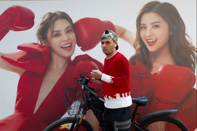 17 tomas perfectamente sincronizadas de Edas Wong 17 tomas perfectamente sincronizadas de Edas Wong