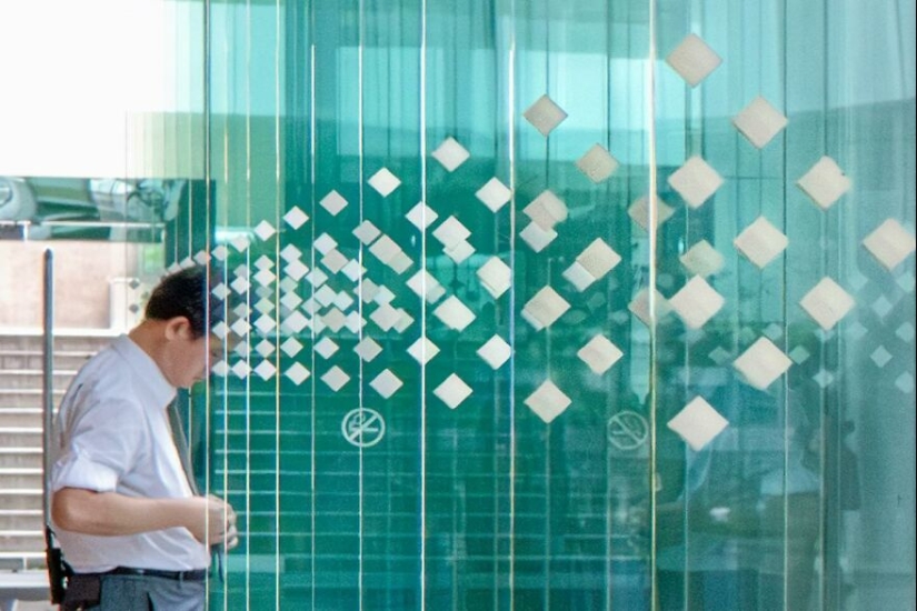 17 tomas perfectamente sincronizadas de Edas Wong 17 tomas perfectamente sincronizadas de Edas Wong