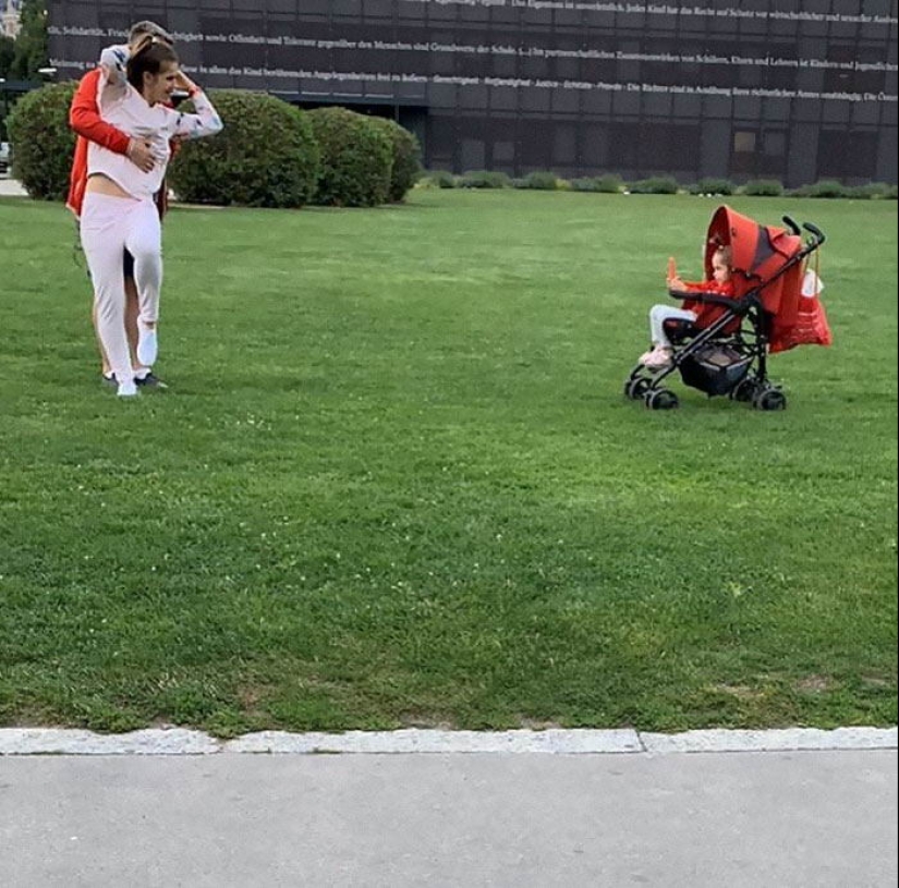 20 photos of people who wanted to be bloggers, but something went wrong