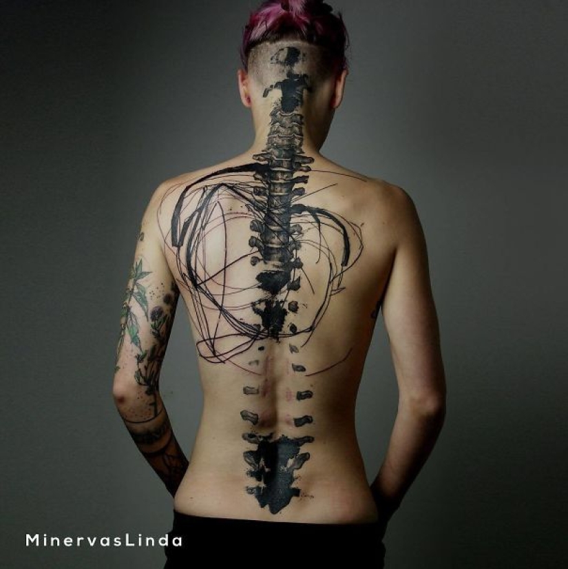 22 Best Back Tattoo Ideas 22 Best Back Tattoo Ideas