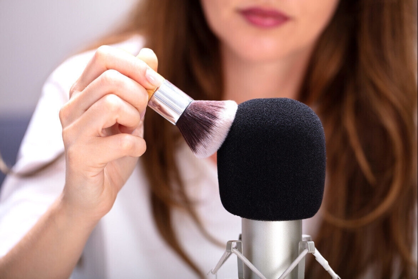 22 entertaining facts about ASMR, or How to get an orgasm with the help of sounds